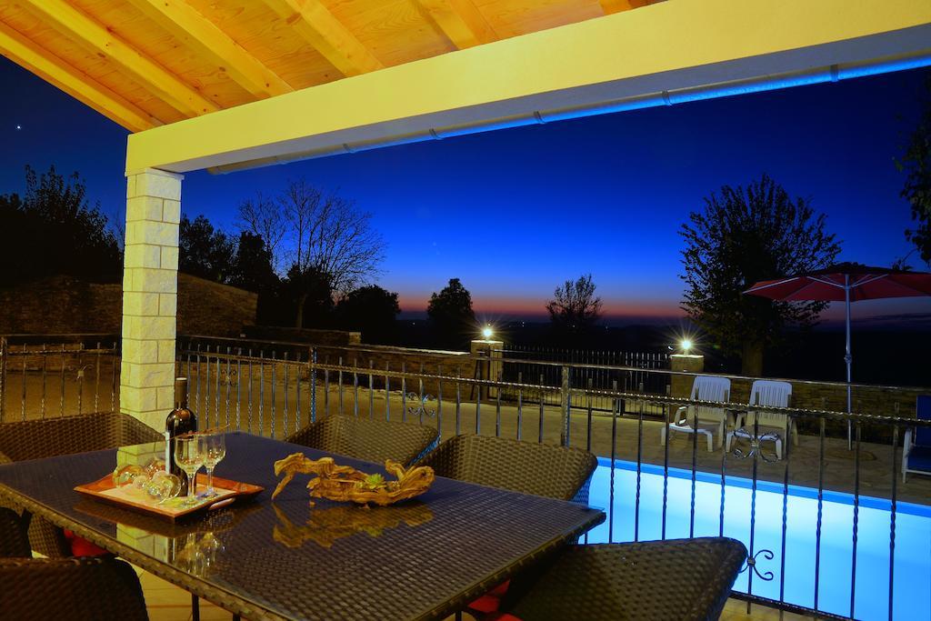 Villa Grguci Kanfanar Bagian luar foto